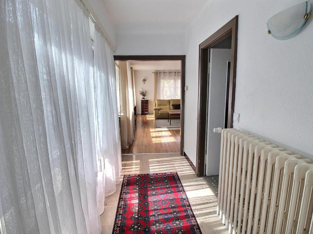 Appartement spacieux à Colmar avec terrasse, garage privatif, proche centre et gare – photo 12