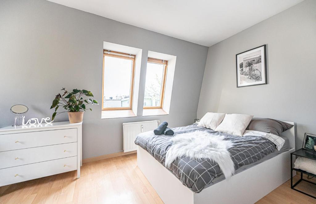 NiceOne Apartment Number 7 - W samym Centrum! - 4