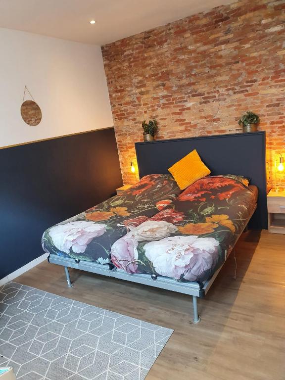 Damietta - One-Bedroom Apartment