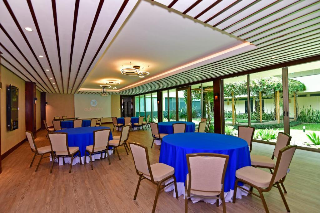 Restaurace v ubytování Auténtico Hotel