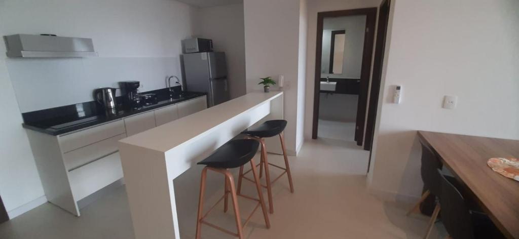 Kuchyň nebo kuchyňský kout v ubytování Edificio Flats del sol
