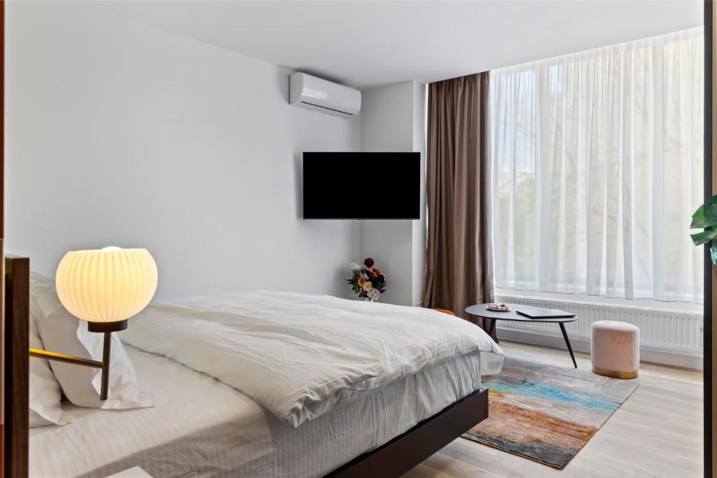 One88 Apartments - 