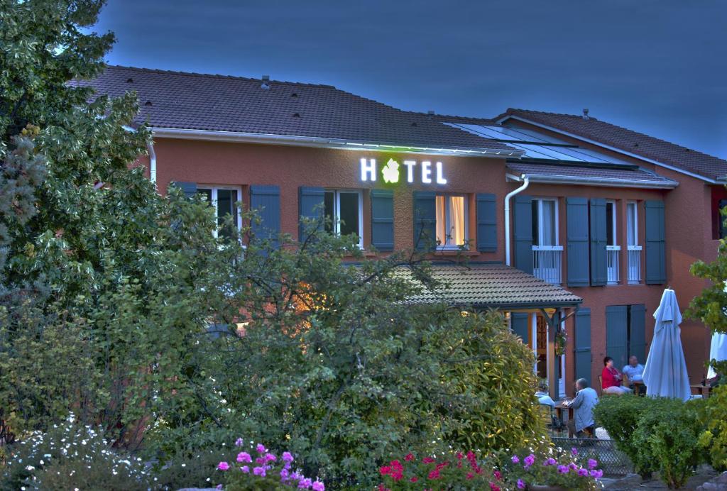 Budova, kde se hotel nachází