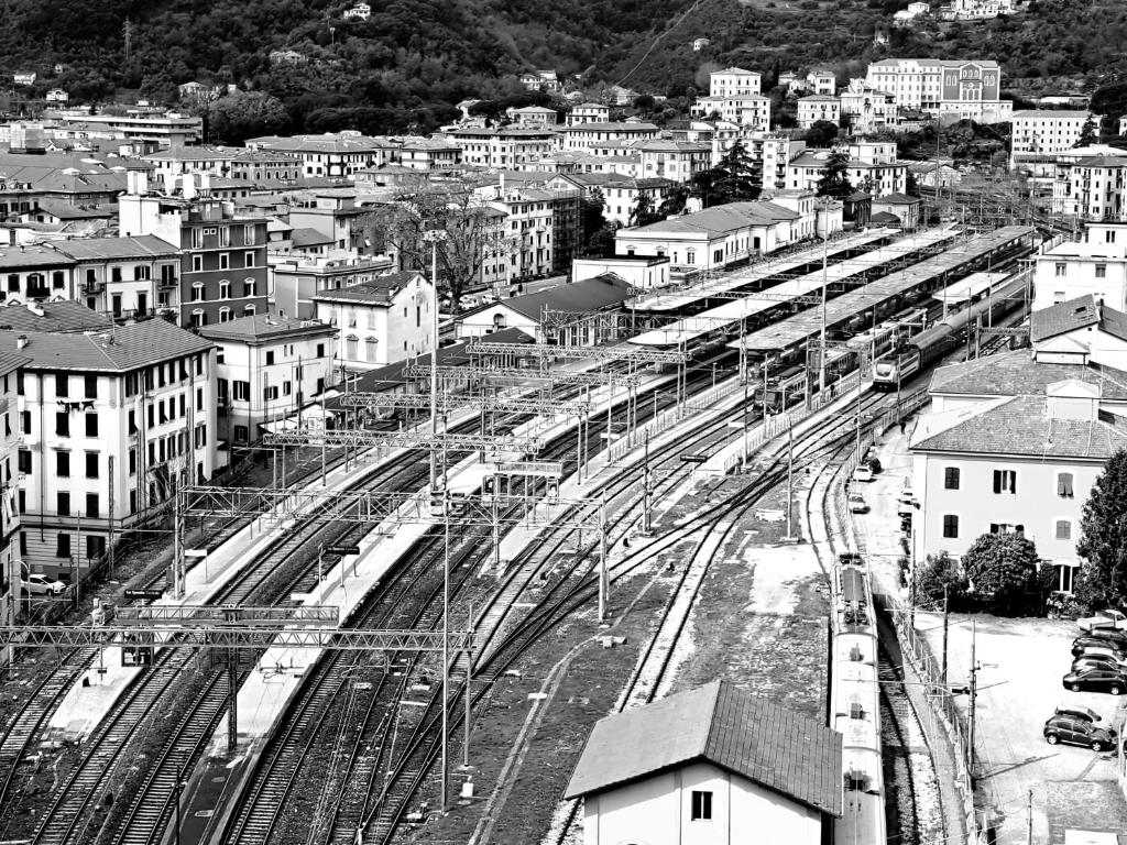 Nespecifikovaný výhled na destinaci La Spezia nebo výhled na město při pohledu z penzionu