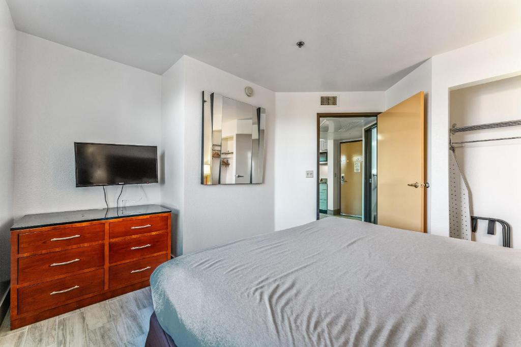 Postel nebo postele na pokoji v ubytování Chandler apartment 1bd Lux 1
