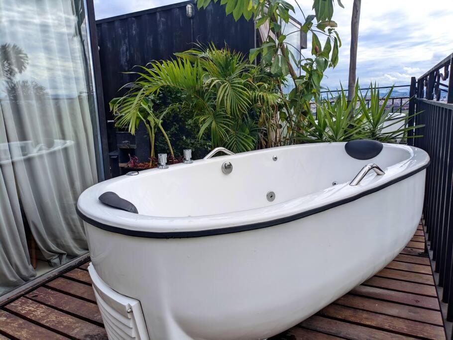 Fotografie z fotogalerie ubytování Tiny House Paraiso Minicasas Com Hidromassagem v destinaci Pouso Alegre