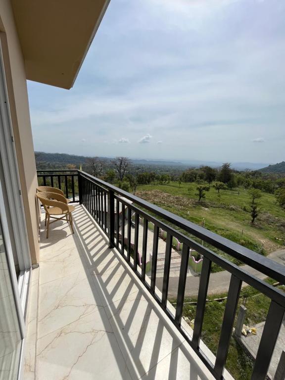 Balcone o terrazza di Click Collection The Abode, Dharamshala
