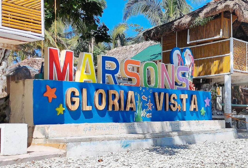 RedDoorz @ Marson’s Beach Resort Catarman