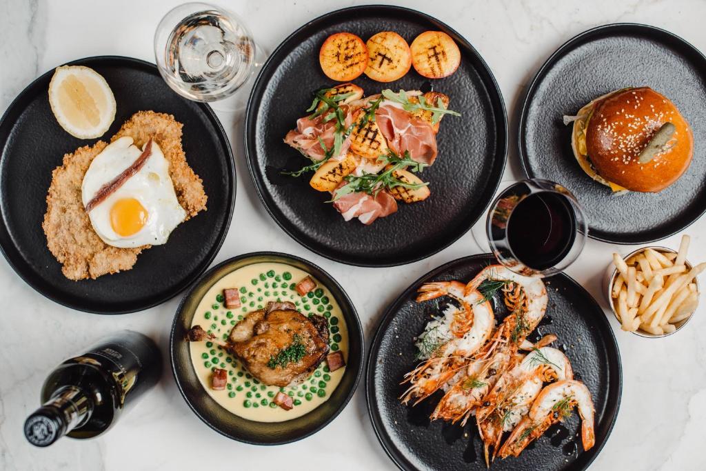 Mayfair Hotel - Resim 18