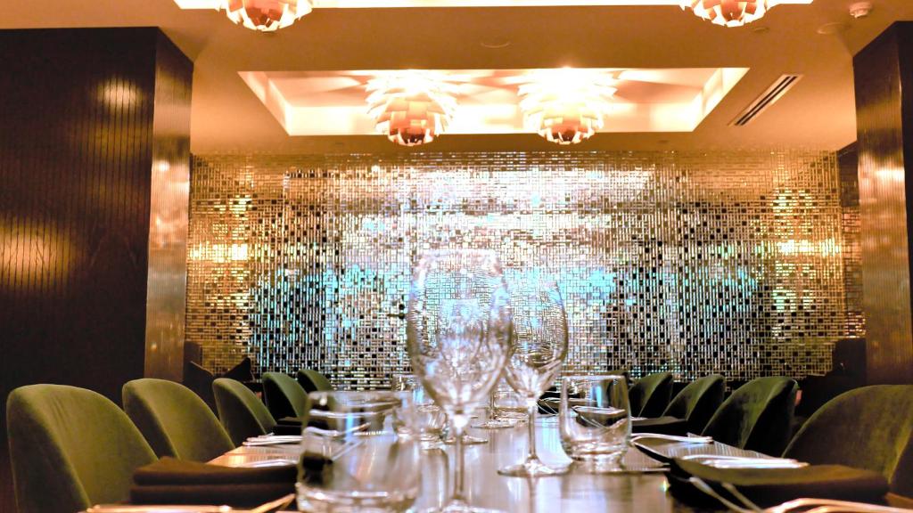 Mayfair Hotel - Resim 43