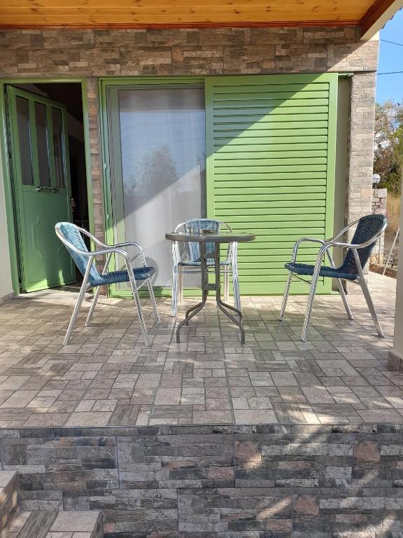 Patio nebo venkovní prostory v ubytování Cosmitsa House