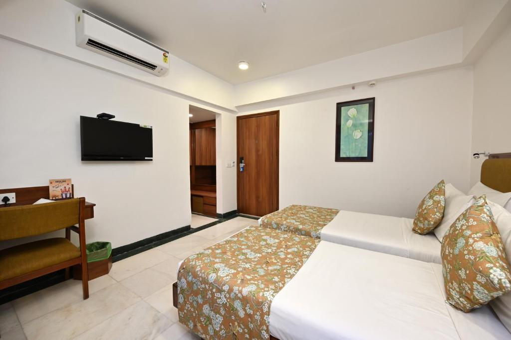 Hotel Parle International - Habitación De Doble O Gemela De Lujo