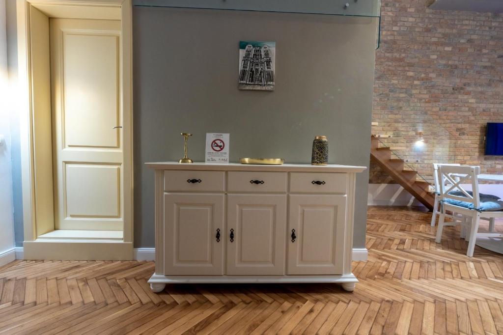 VISAJ Deluxe Downtown - Resim 45