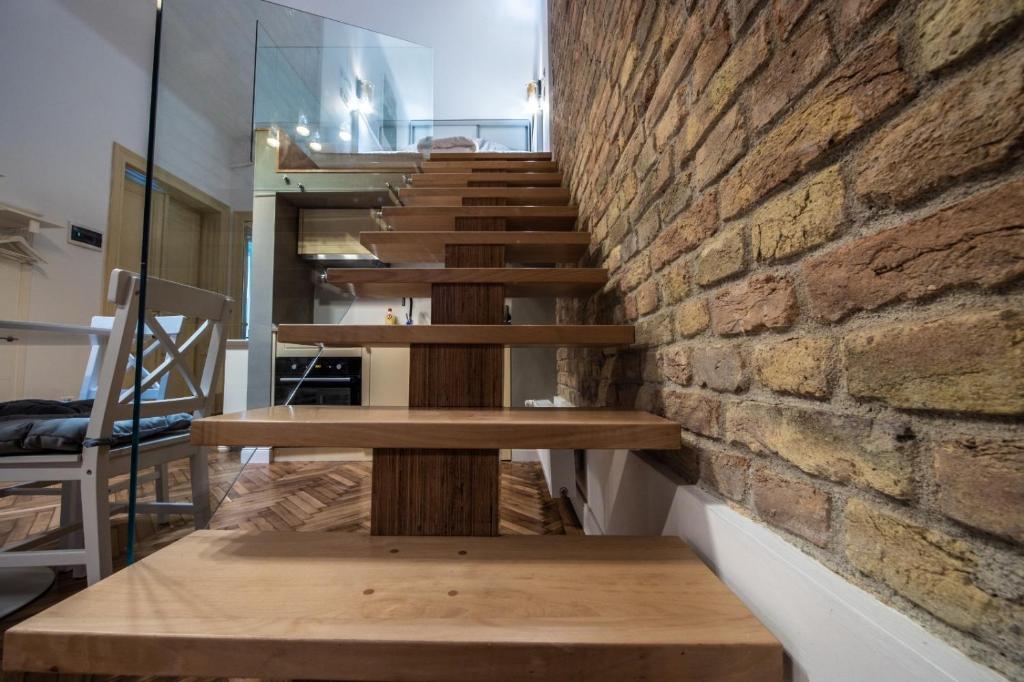 VISAJ Deluxe Downtown - Resim 40