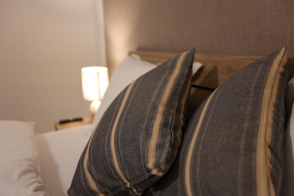 VULCANO Guesthouse - Habitación Doble Con Vista A La Montaña