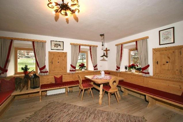 Posezení v ubytování Landhotel Rauchenwalderhof