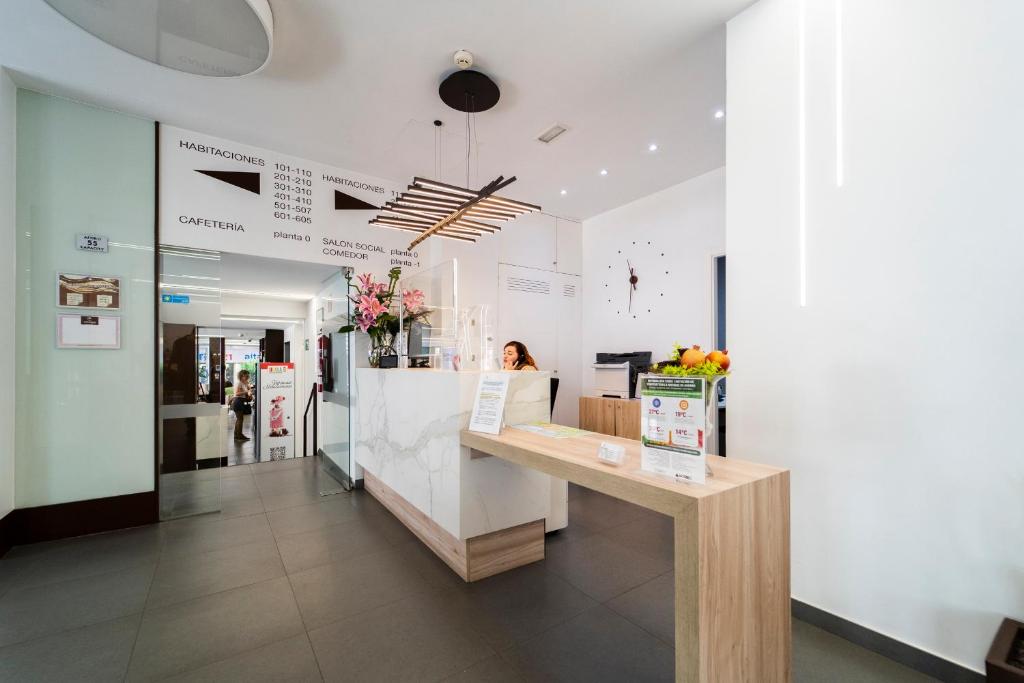 Hotel Montesol Benidorm - Resim 7