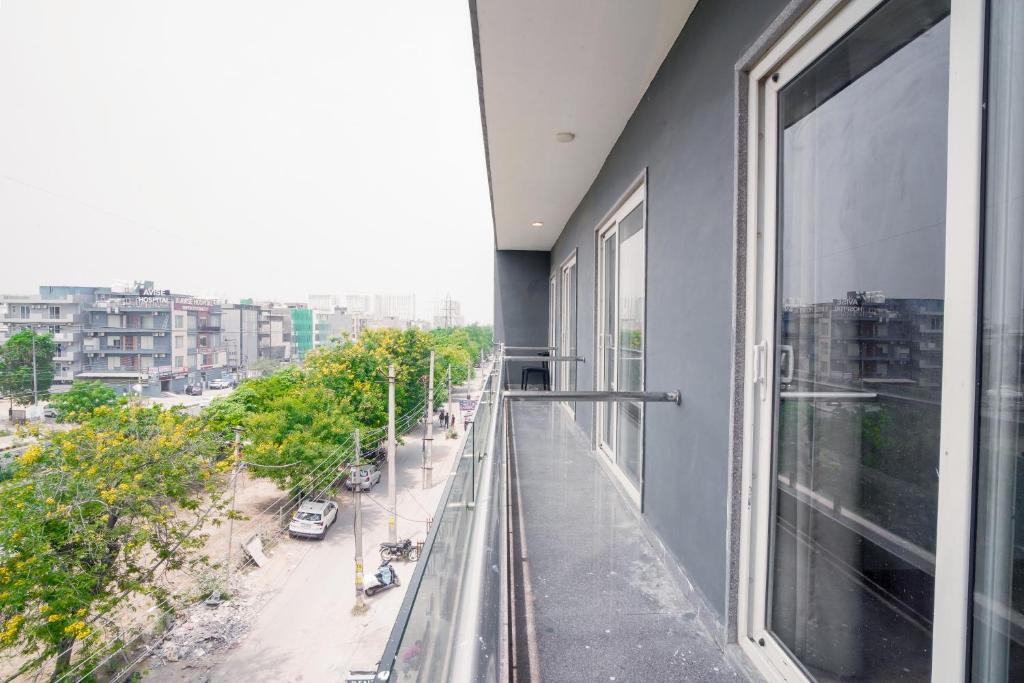 Balkón nebo terasa v ubytování Saltstayz Express - Medicity Near Medanta Hospital