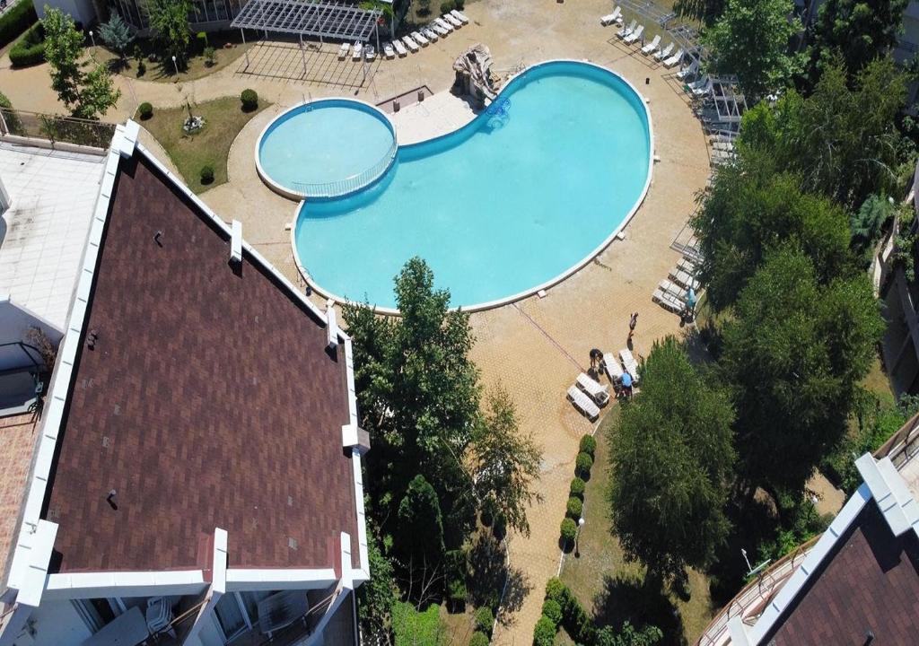 an overhead view of a large swimming pool at Kims One-bed Apart for rent at Sunny Beach Resort in Sunny Beach