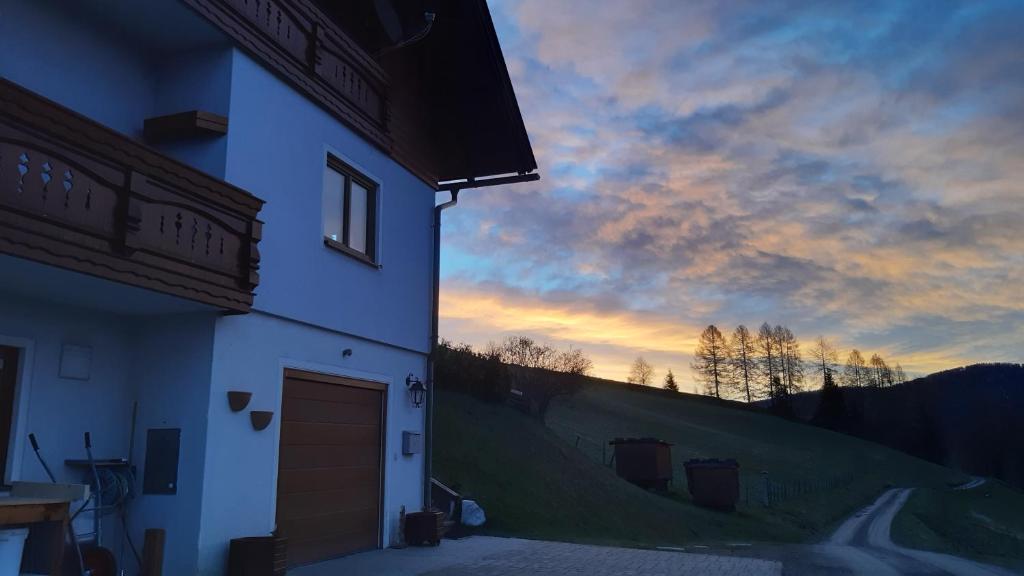 Výhľad na hory alebo výhľad na hory priamo z apartmánu