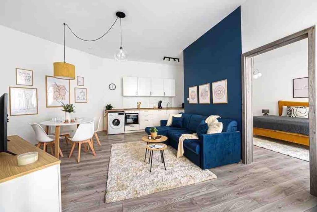 Fiesta City Suite 2 bedr 1065 Budapest, 40 Jókai utca kép - 1