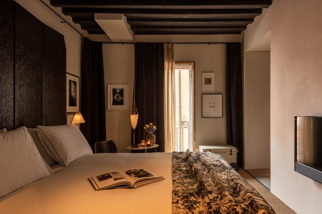 The Venice Venice Hotel - 8