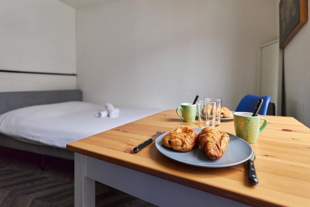 Le Cernay - T1 - 5 mins de la Cathédrale - One-Bedroom Apartment