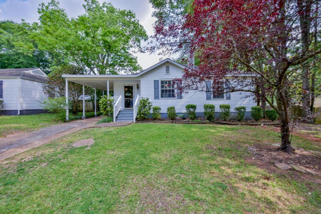 Capstone Cottage, Tuscaloosa, AL
