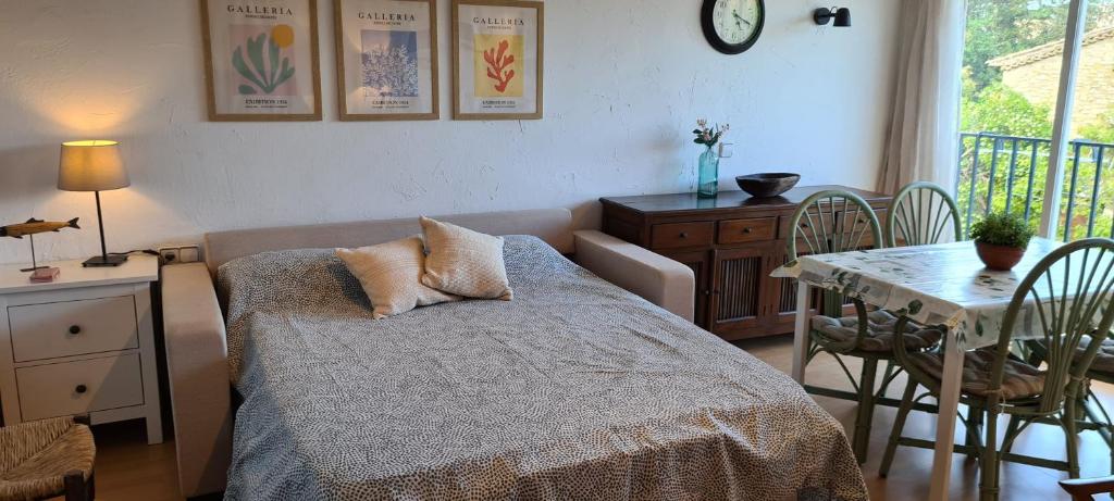 Postel nebo postele na pokoji v ubytování Apartamento Calella Home