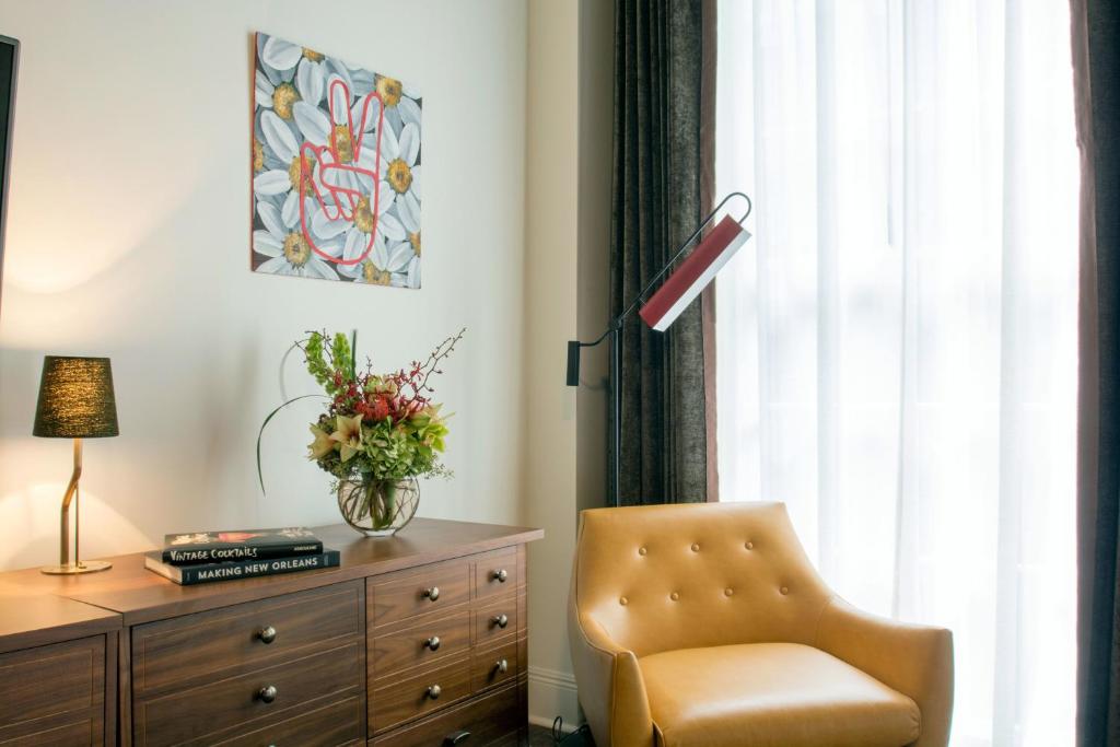 The Old No. 77 Hotel & Chandlery - King Room - Disability Access/Non-Smoking