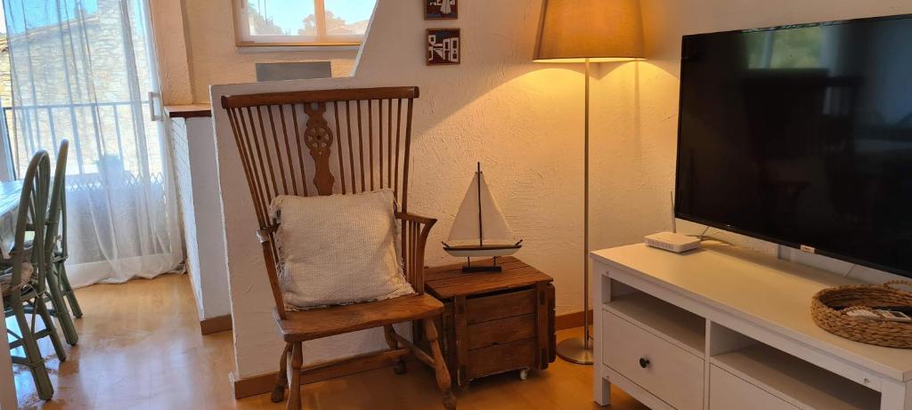 TV a/nebo společenská místnost v ubytování Apartamento Calella Home