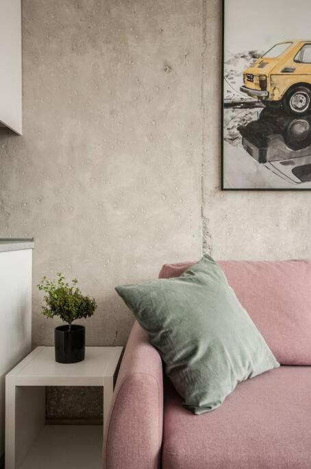 Unique Studio with stunning view & Netflix - 1