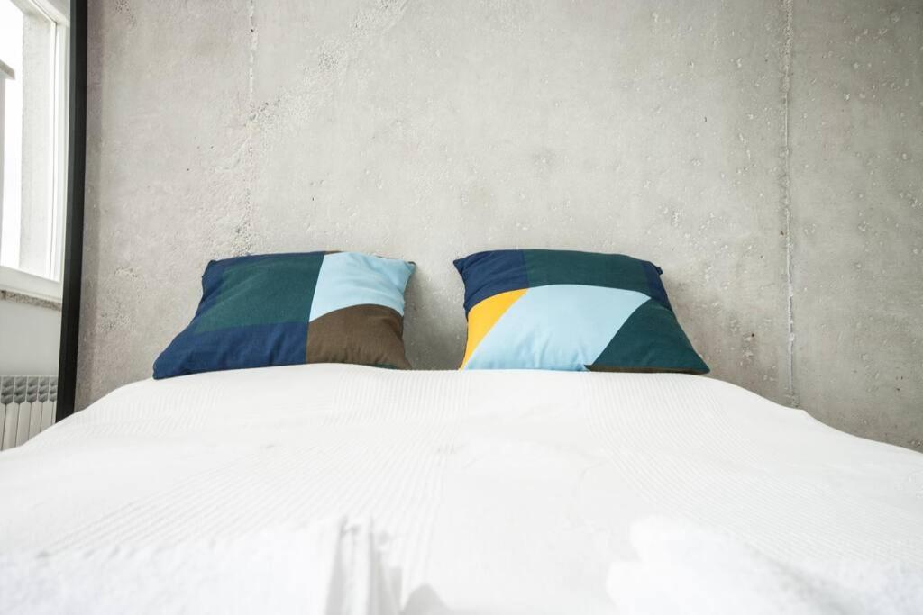 Unique Studio with stunning view & Netflix - 17