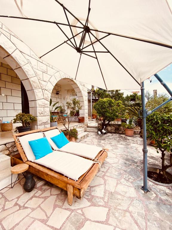 Patio nebo venkovní prostory v ubytování Villa Marijam
