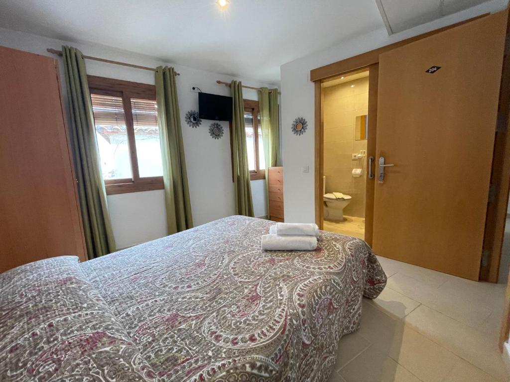 P&R hostals Codolar, Tossa de Mar – Updated 2023 Prices