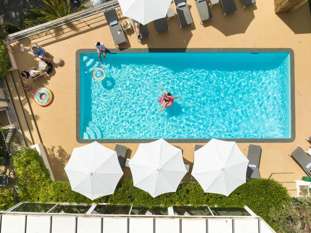 Best Western Hôtel des Orangers Cannes - Resim 9