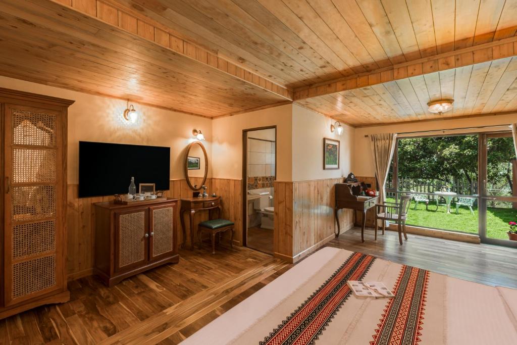 TV a/nebo společenská místnost v ubytování Willow Hill by Nature Resorts and Stays