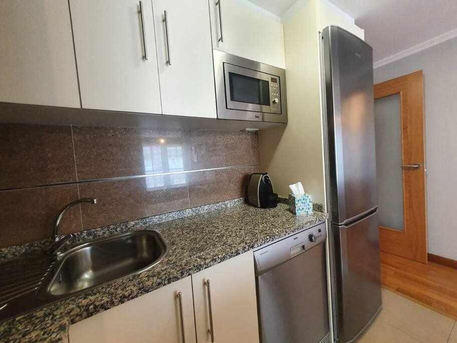 Kuchnia lub aneks kuchenny w obiekcie Apartamento Playa Jardín