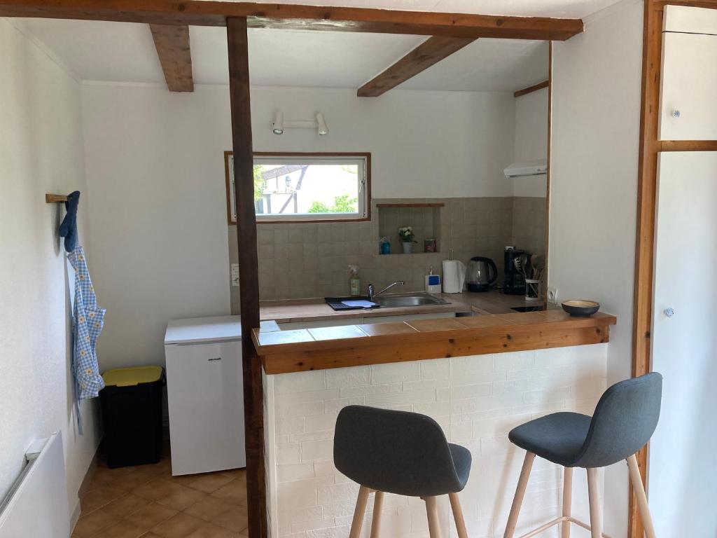 Kuchyň nebo kuchyňský kout v ubytování Gîte de Blay