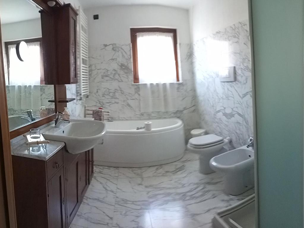 Bagno di B&B Dosso Quarel