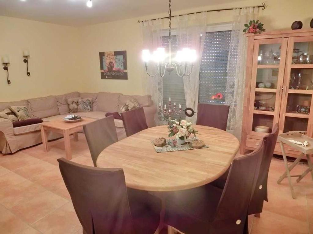 Et opholdsområde på Glowe Doppelferienhaus Sonnenstrand