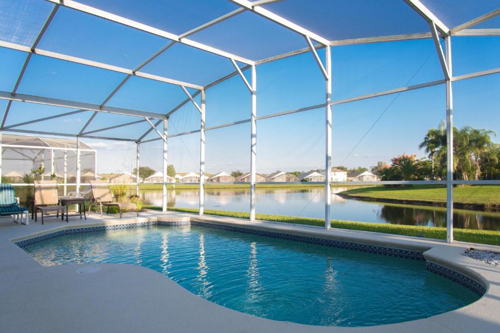 Private Pool House With Game Room, Near All Famous Attractions!!! Ki - Three-Bedroom Holiday Home