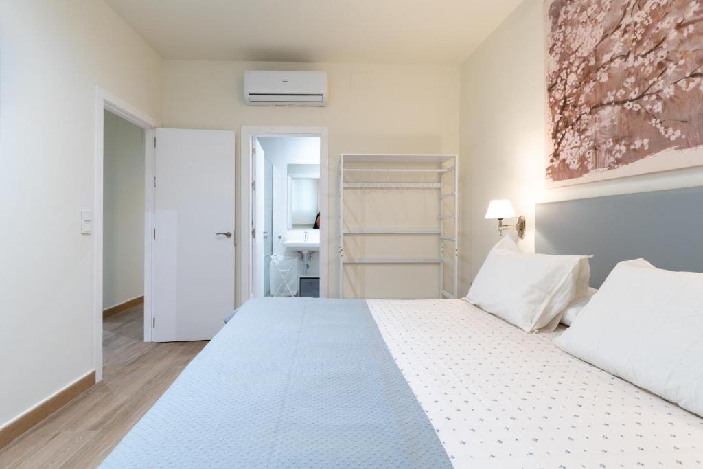 Apartamentos Cervantes 17 - 19