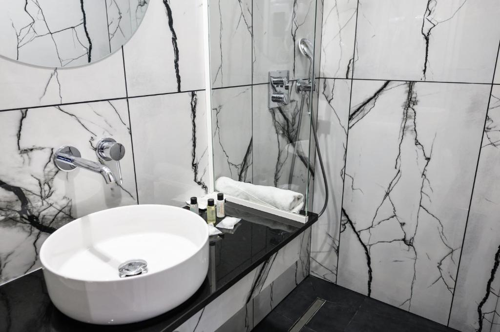 Hôtel D'Alsace - Resim 14