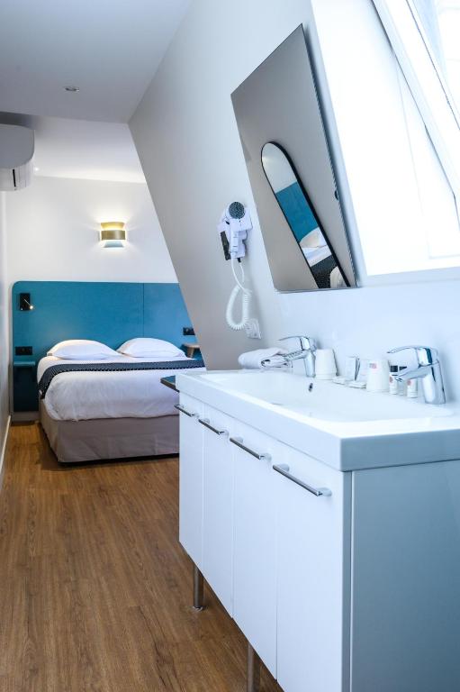 Hôtel D'Alsace - Resim 19