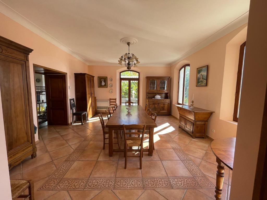 Fotografie z fotogalerie ubytování BASTIDE DU DEFENDS v destinaci Pertuis