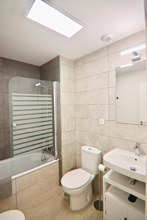 Koupelna v ubytování Apartamento San Leonardo Playa (Free Parking)