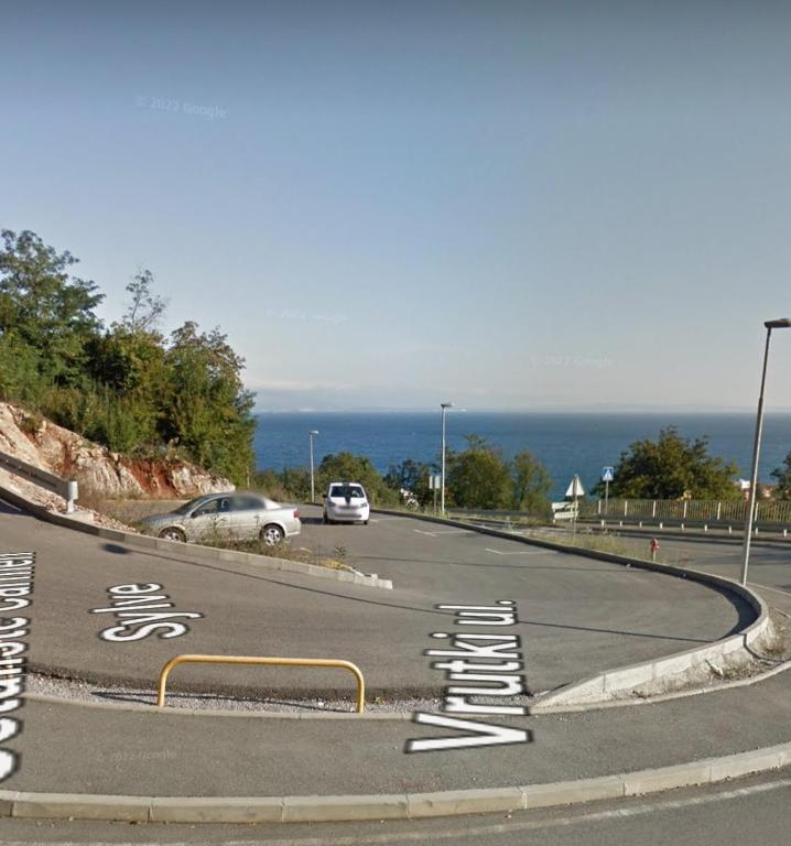 Zdjęcie z galerii obiektu Apartman Eta w mieście Opatija
