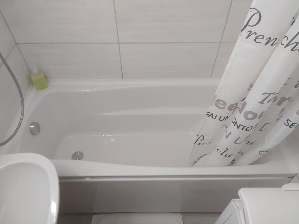 Łazienka w obiekcie Krénusz Vendégház.