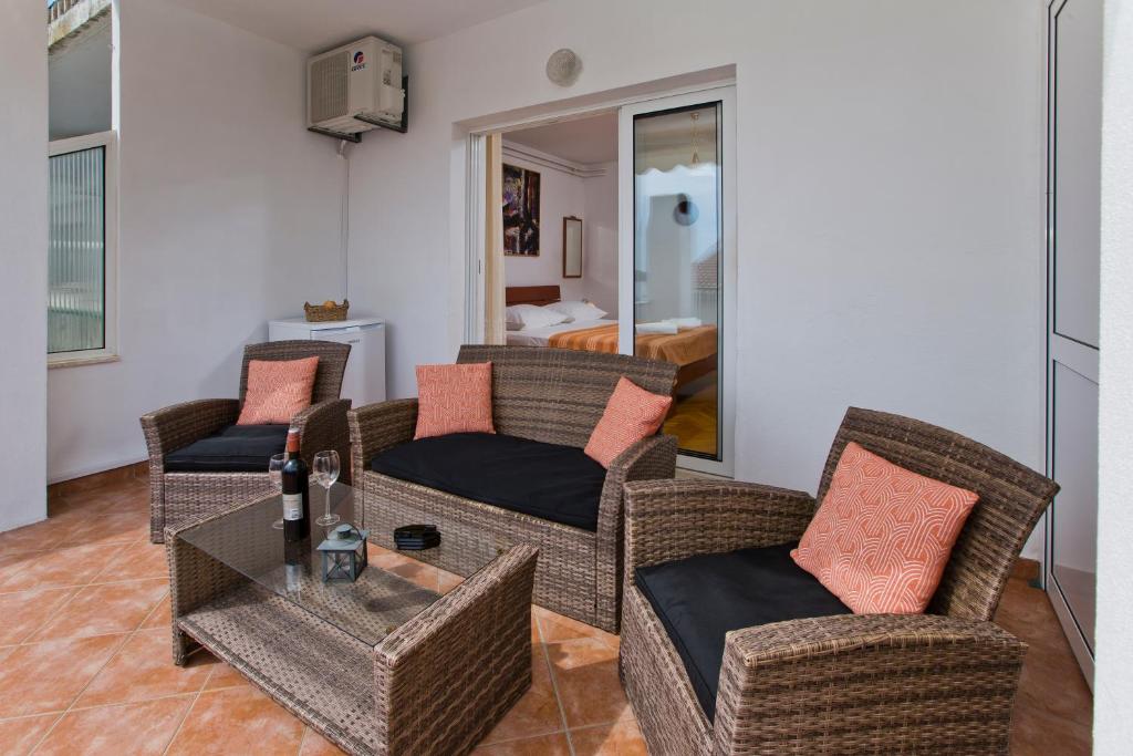 Posezení v ubytování Guesthouse Aurora